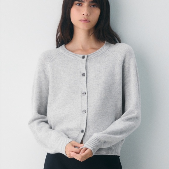 Aritzia Sweaters - ARITZIA London Wool Cashmere Cardigan